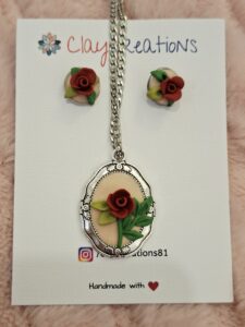 Minimal Rose pendant