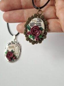 Fall in Love Pendant