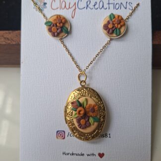 Floral Locket - moment of bloom